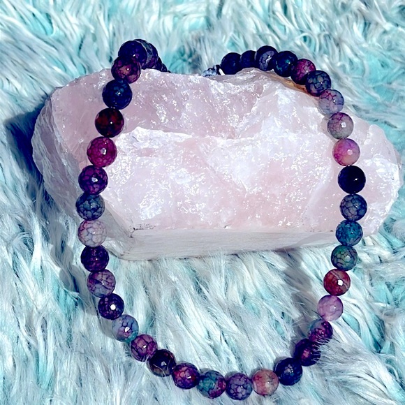 Gorgeous Multi Coloured Agate Necklace with Sterling Silver Clasp - Picture 6 of 14